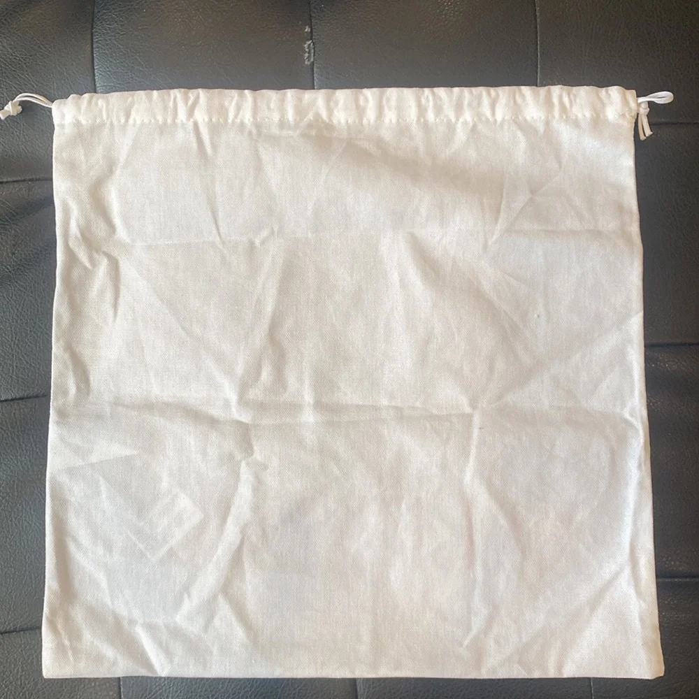 Dust bag